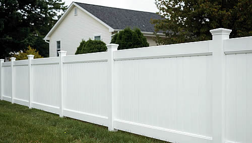Vinyl & PVC Privacy Fences from Fusion Fence Company in Cincinnati