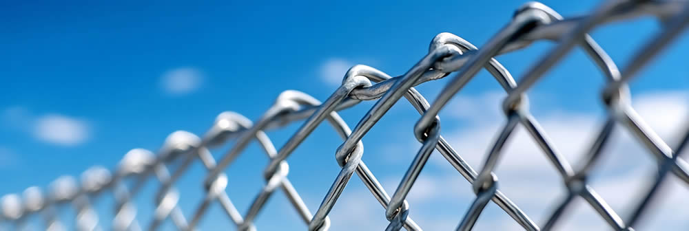 AdobeStock_1721012171 Chain Link Fences from Fusion Fence Company in Cincinnati, OH